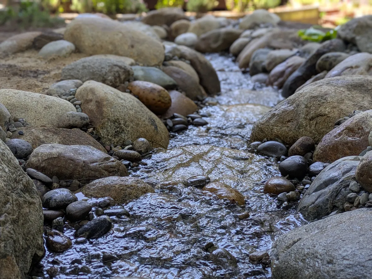 Backyard Granite Stream detail 3