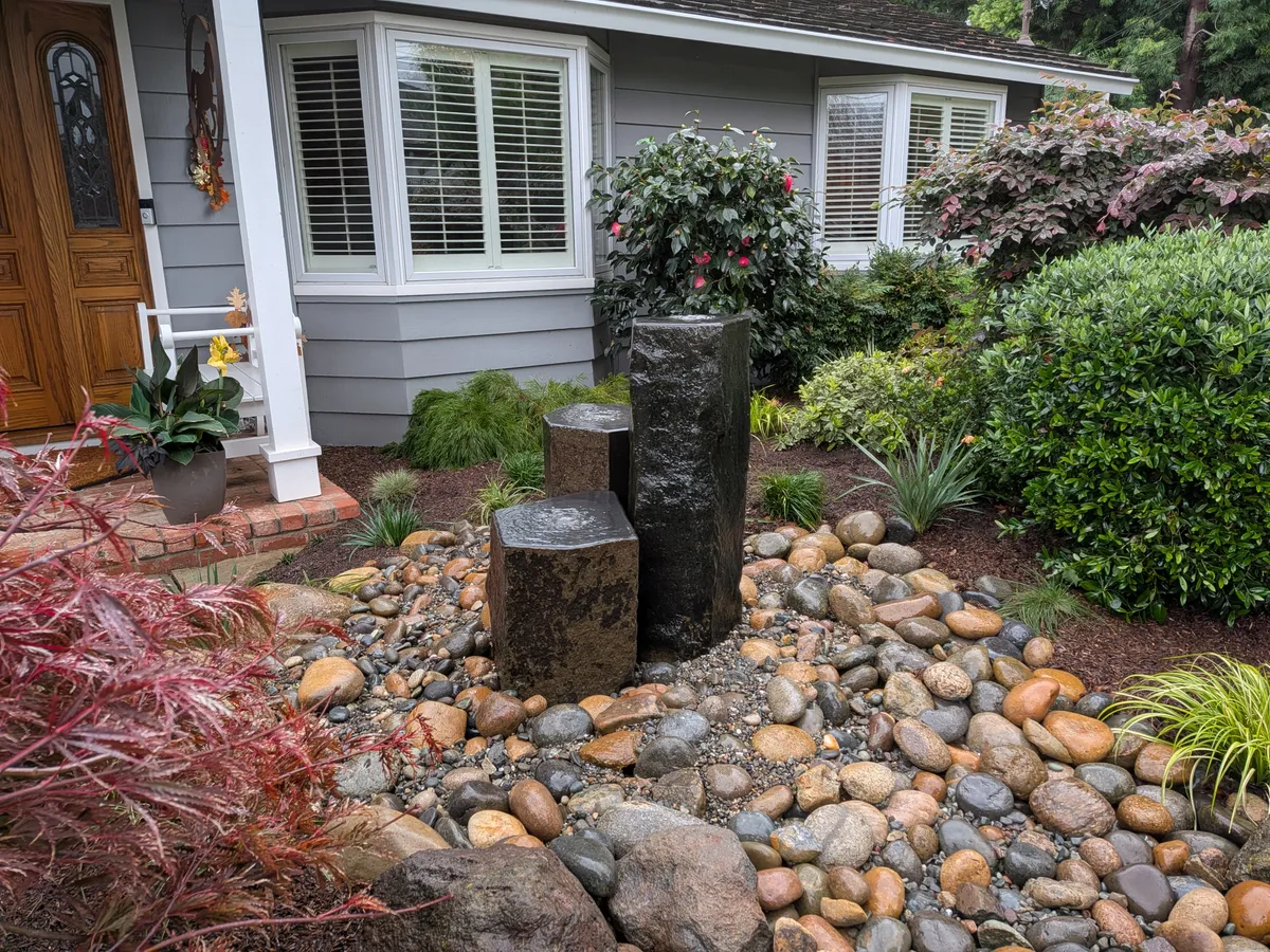 Basalt Column Fountainscape detail 5
