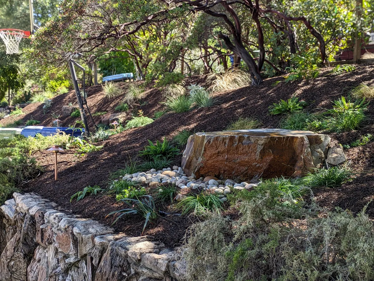 Boulder Basin Fountain detail 4