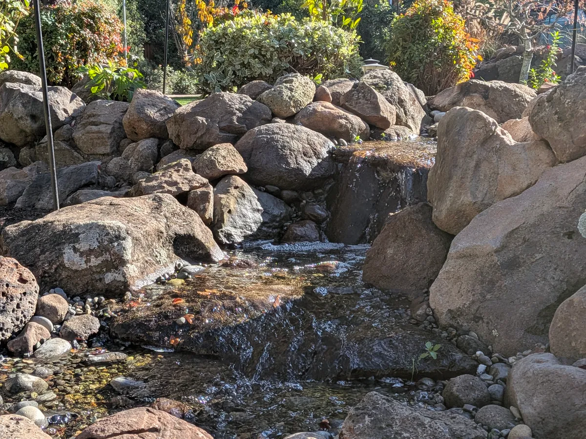Lava Rock Courtyard Cascade detail 2