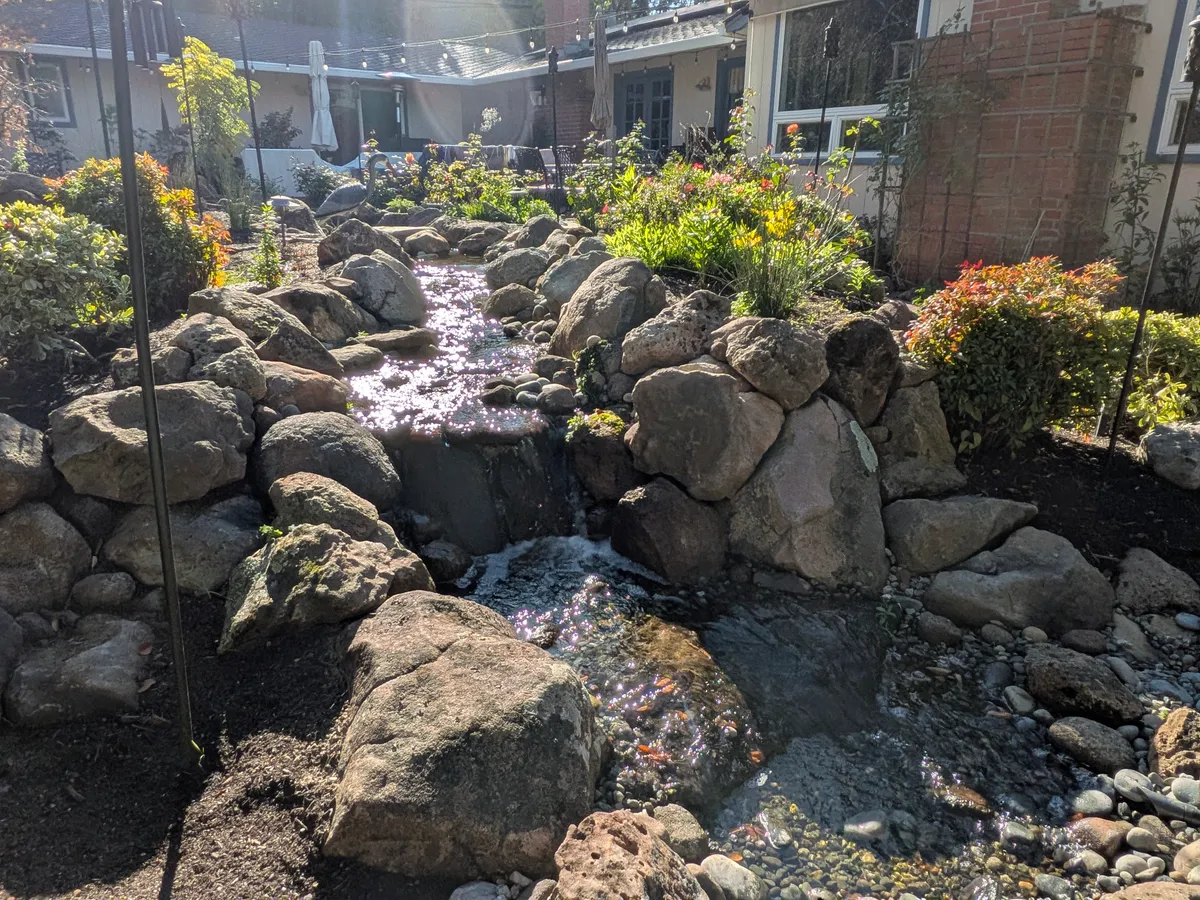 Lava Rock Courtyard Cascade detail 3
