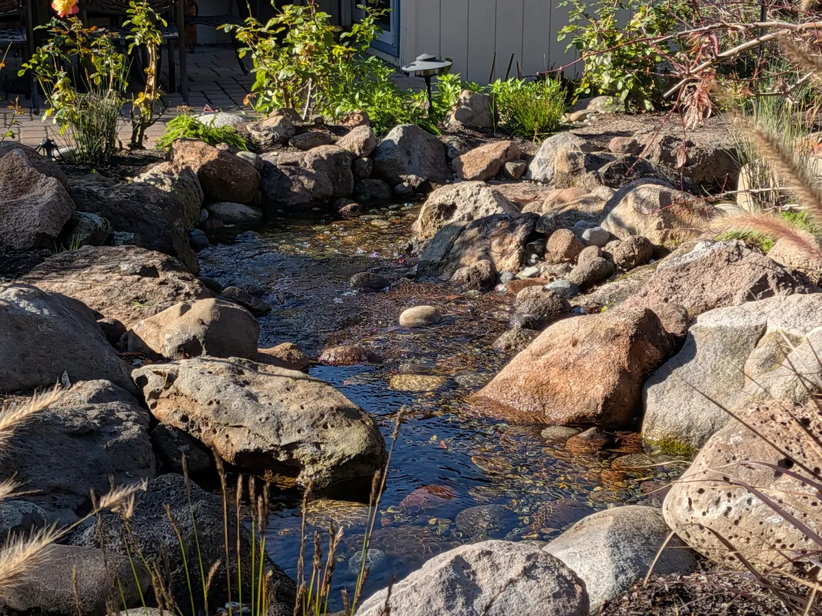 Lava Rock Courtyard Cascade detail 4
